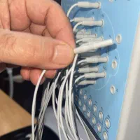 دستگاه نقشه مغزی QEEG (نوروفیدبک )