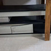 مبل و میز تلویزیون