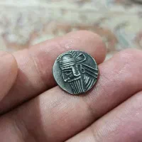 دوعدد سکه نقره آنتیک و کلکسیونی اشکانی خاص|کلکسیون سکه، تمبر، اسکناس|خرم‌آباد, |دیوار