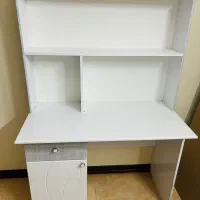 میز تحریر نوجوان