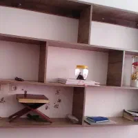 کتابخانه دیواری