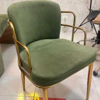 میز ناخن به همراه صندلی و استند لاک