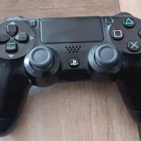 دسته پی اس ۴