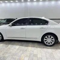 هیوندا جنسیس 2011 سفید چهار لکه رنگ|خودرو سواری و وانت|آمل, |دیوار