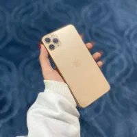 11iphone poro max LL 256