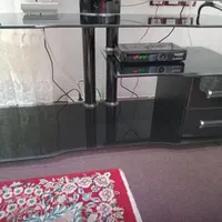 میز تلویزیون و میز عسلی در حد نو