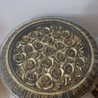 تلفن نو و میز تلفن درحد نو