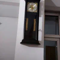 ساعت دیواری