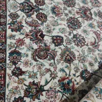 یک تخته فرش 6 متری هزار شانه زمرد مشهد