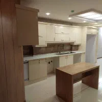 107متری-دوخوابه-روبه-آفتاب