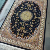 فرش یک و نیم متری