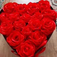 گل روبانی کادویی|گل مصنوعی|ارومیه, |دیوار