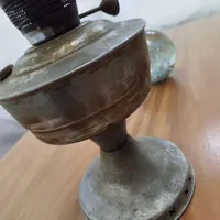 چراغ گردسوز برنجی|کلکسیون اشیاء عتیقه|اقبالیه, |دیوار