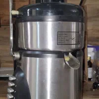 ابمیوه گیری برینا کاملا سالم کم استفاده شده