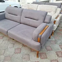 مبل راحتی  ، کلاسیک و سلطنتی