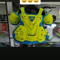 لباس بوت وعینک و تجهیزات ایمنی|تجهیزات ورزشی|کرج, حصارک بالا|دیوار