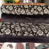 دو دست مبل سه نفره|مبلمان خانگی و میز عسلی|رشت, استقامت ۱|دیوار