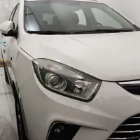 JAC S5 مدل ۹۸