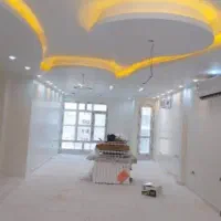 رنگ امیزی نقاش ساختمان