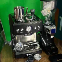 اسپرسو ساز نیمه صنعتی مباشی و آسیاب لواک|سماور، چایساز، قهوهساز|قم, زنبیل آباد|دیوار