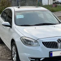 برلیانس ۳۳۰ اتومات مدل ۹۷ موتور بزرگ بدون رنگ|خودرو سواری و وانت|رشت, آب و برق|دیوار