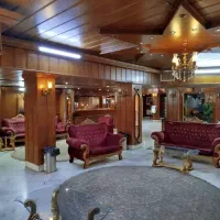 نیروی تاسیسات هتل همه فن حریف