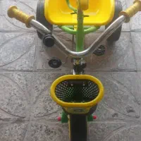 سه چرخه|دوچرخه، اسکیت، اسکوتر|هشتگرد, فاز ۷ مهستان|دیوار