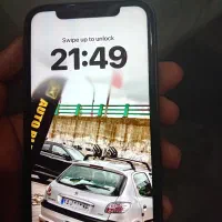 ایفون ۱۱ نرمال در حد نو
