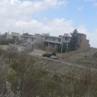 زمینی ۲۸۰ متری