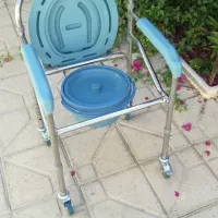 صندلی چرخ دار حمام و فرنگی تاشو|پزشکی|لار, |دیوار