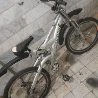 ۲۴ نو دوکمک