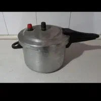 ۲عدد زودپز استفاده شده