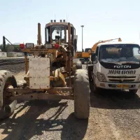 گریدر کوماتسو و تانکر آبرسانی|خودرو سنگین|اصفهان, شهرک صنعتی جی|دیوار