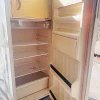 یخچال آزمایش