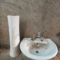 روشویی با پایه