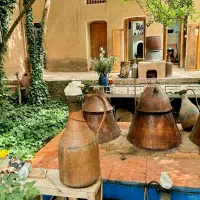 گلاب ناب کاشان|خوردنی و آشامیدنی|رشت, آب آسیاب|دیوار