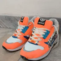 کتونی آدیداس