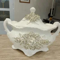 دو عدد ظرف تزیینی کاملا نو و سالم