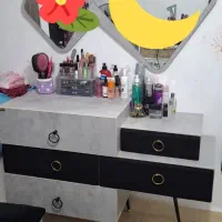 میز آرایشی ( دراور و آینه )