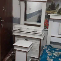 تخت خواب ام دی اف با آینه و دراور و چهار پایه|تخت و سرویس خواب|زاهدان, |دیوار