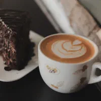 استخدام نیروی کافه و رستوران