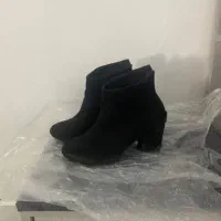 بوت مخمل جیر ترند|کیف، کفش، کمربند|رشت, فلسطین|دیوار