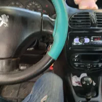 ماشینمدل۸۵پژو۲۰۶