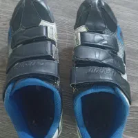 کفش دوچرخه سواری|دوچرخه، اسکیت، اسکوتر|شیروان (خراسان), |دیوار