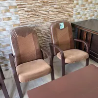 ۶ عدد صندلی همراه با میز