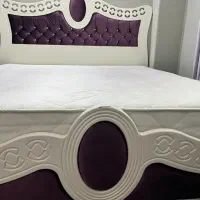 تخت خواب دونفره ۱۸۰به همراه دراور واینه وبغل تختی|تخت و سرویس خواب|بابل, |دیوار