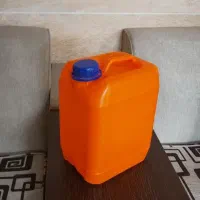 فروش گالن های پلاستیکی به صورت عمده و تکی