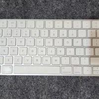 مجیک کیبرد اپل سری ۲ - magic keyboard