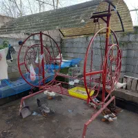 تاب باغی|اسباب‌بازی بچه|آستانه اشرفیه, |دیوار