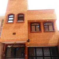 دوطبقه مجزا پارکینگ و انباری